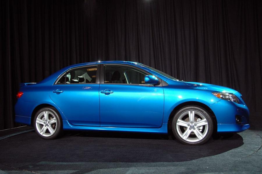  Toyota Corolla 2009 года  (фото 34 из 55)